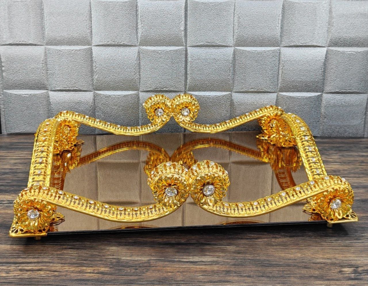 سینی آینه ای طلایی
