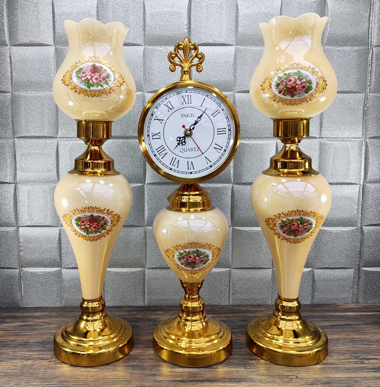 ست ساعت و شمعدان پایه دار رومیزی رنگ طلایی مدل گلدار کد9019