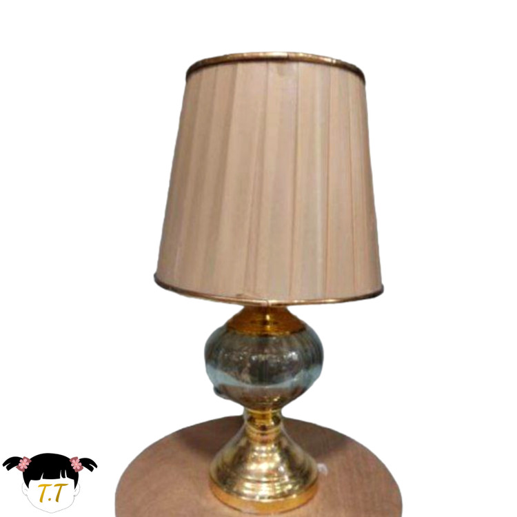 آباژور رومیزی طلایی شامپاینی