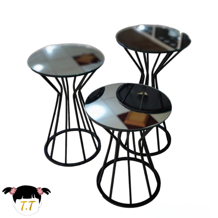 جلو مبلی مشکی