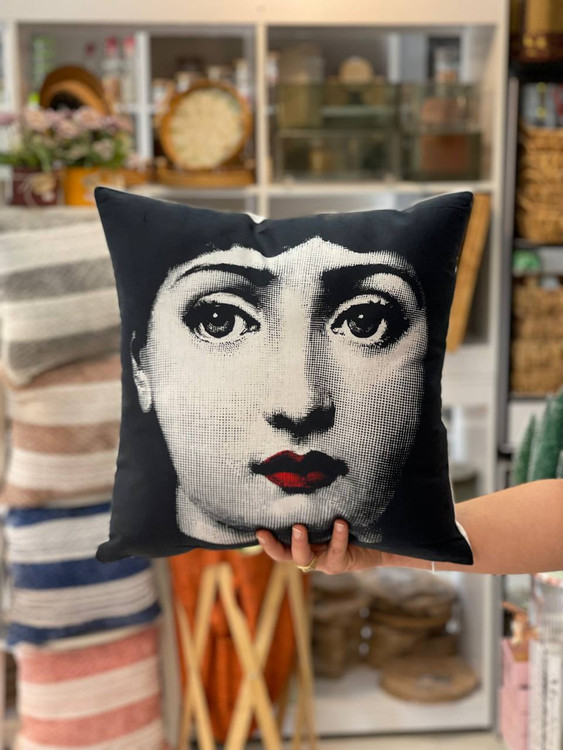 کاور کوسن مخمل