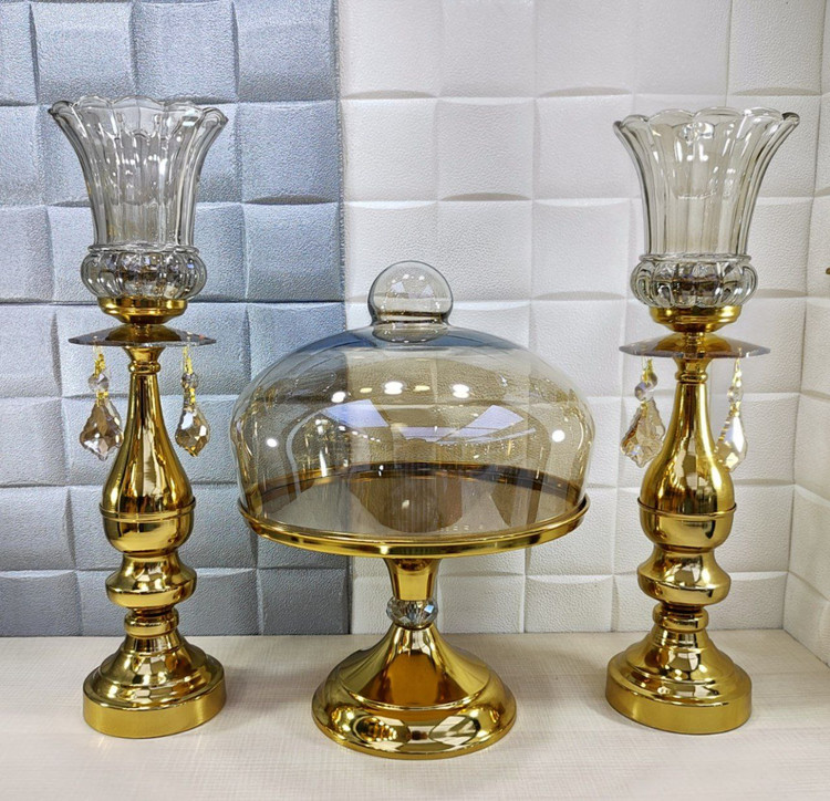 کاپ کیک دربدار و شمعدان