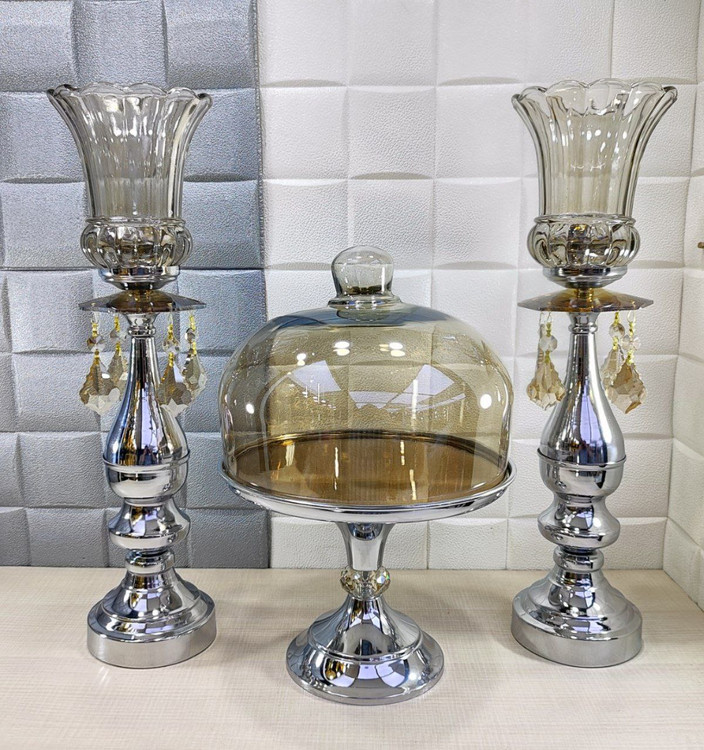 شمعدان و کاپ کیک