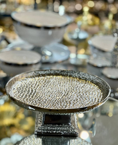 شیرینی خوری