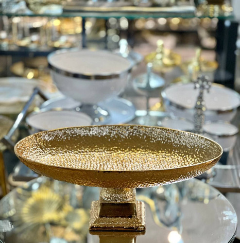 شیرینی خوری