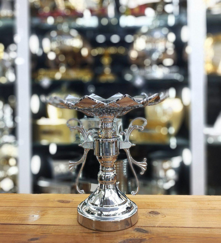 شیرینی کیک خوری