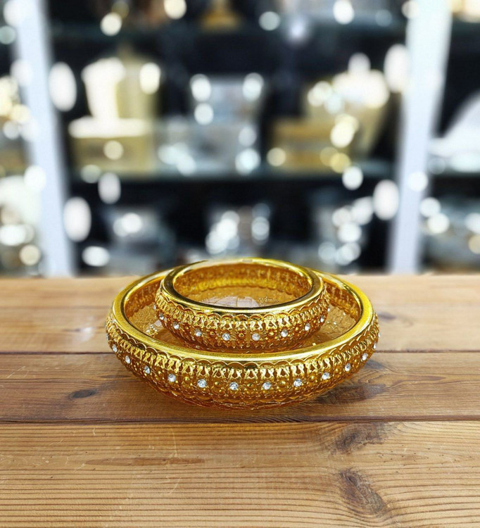 پیش دستی و پیاله طلایی