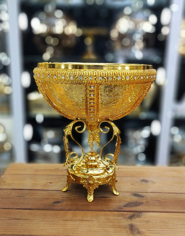 میوه خوری پایه دار