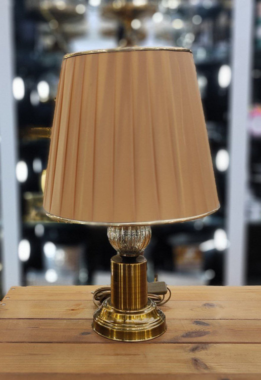 آباژور رومیزی