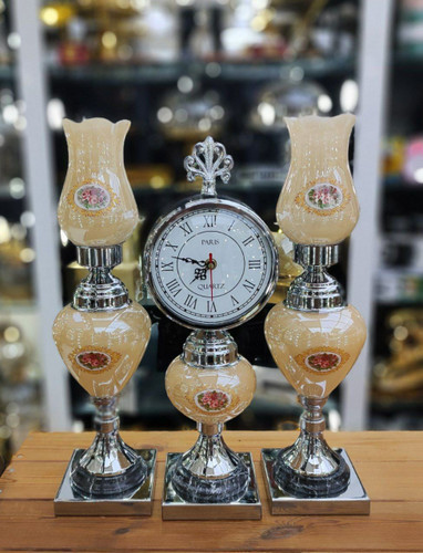 ست شمعدان و ساعت پایه دار رومیزی