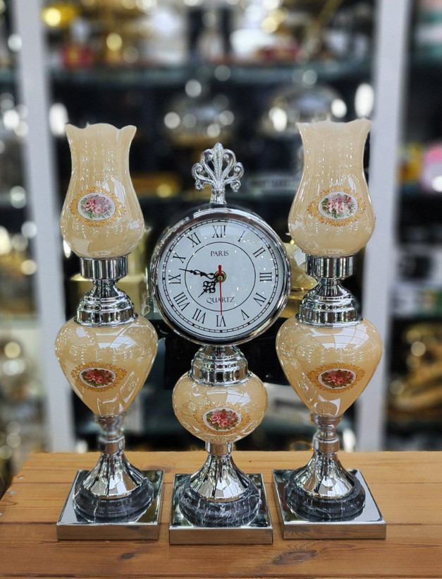 ست شمعدان و ساعت پایه دار رومیزی