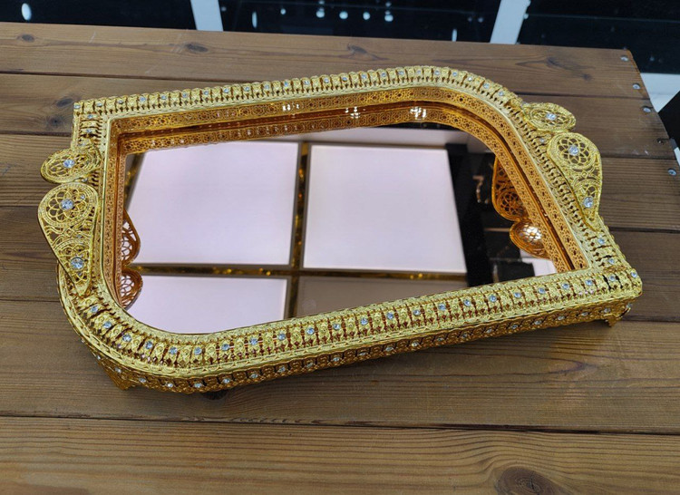 سینی آینه ای طلایی