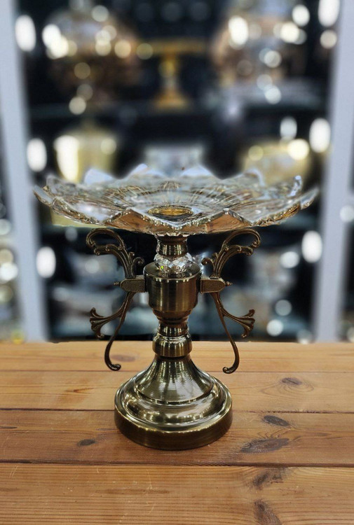 شیرینی خوری