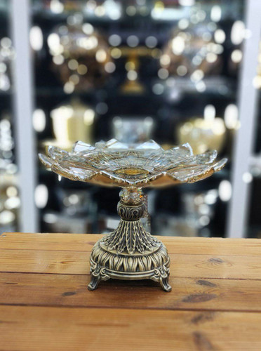 شیرینی خوری