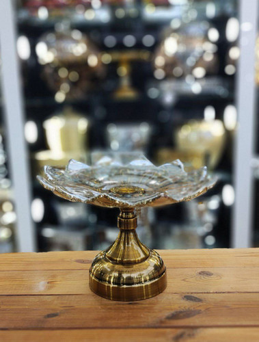 شیرینی خوری