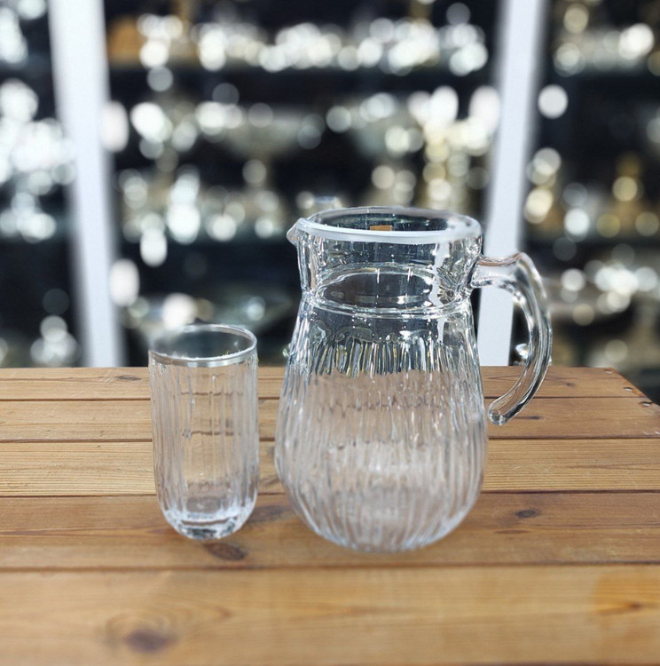 پارچ و لیوان