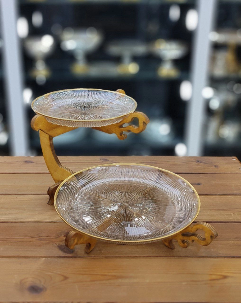 شیرینی خوری