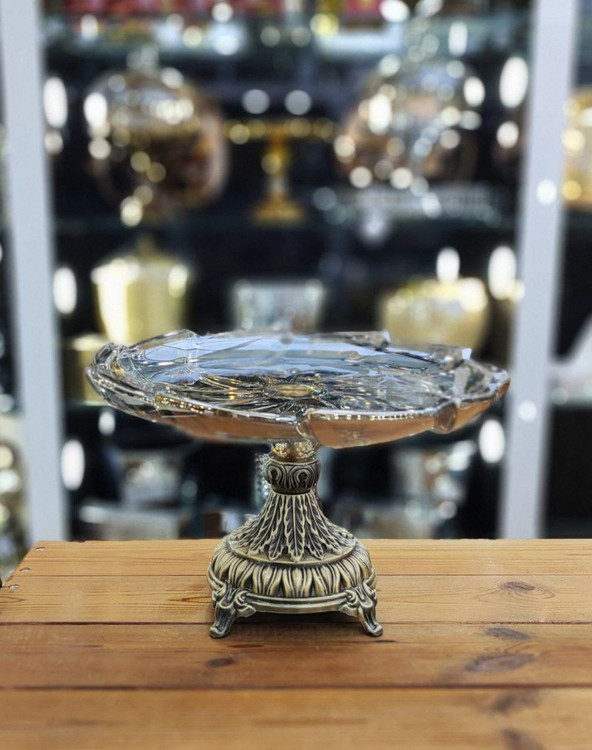 شیرینی خوری