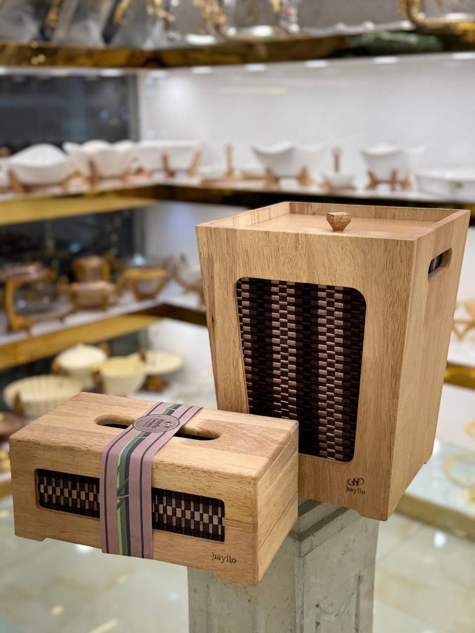 سطل زباله پذیرایی