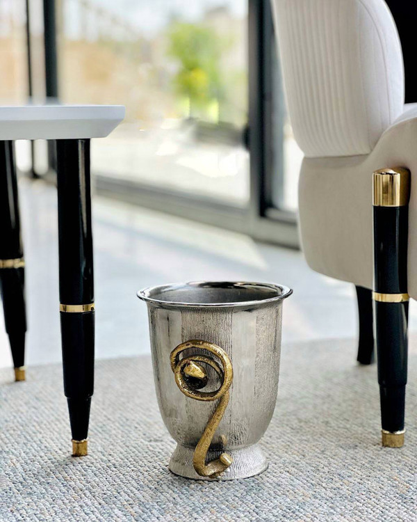 سطل زباله پذیرایی