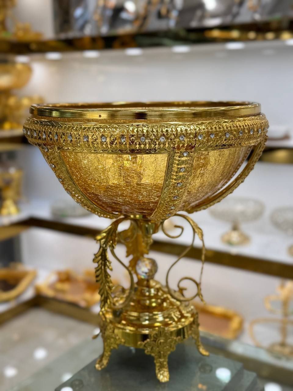میوه خوری پایه دار