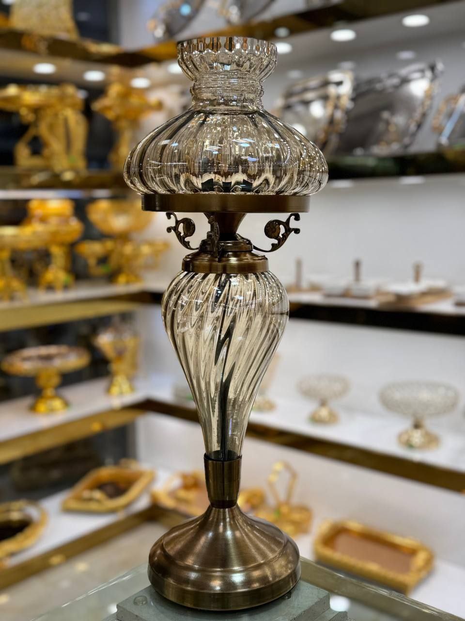 آباژور رومیزی