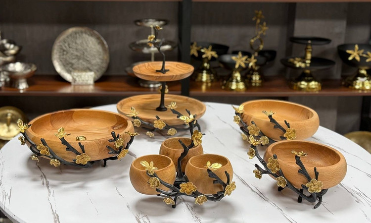 سرویس پذیرایی