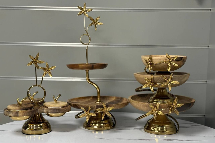 سرویس پذیرایی