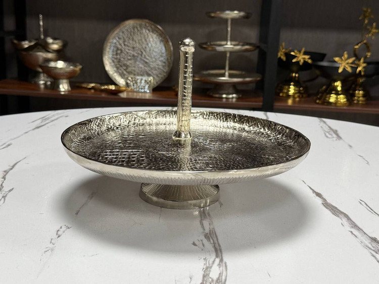 شیرینی خوری