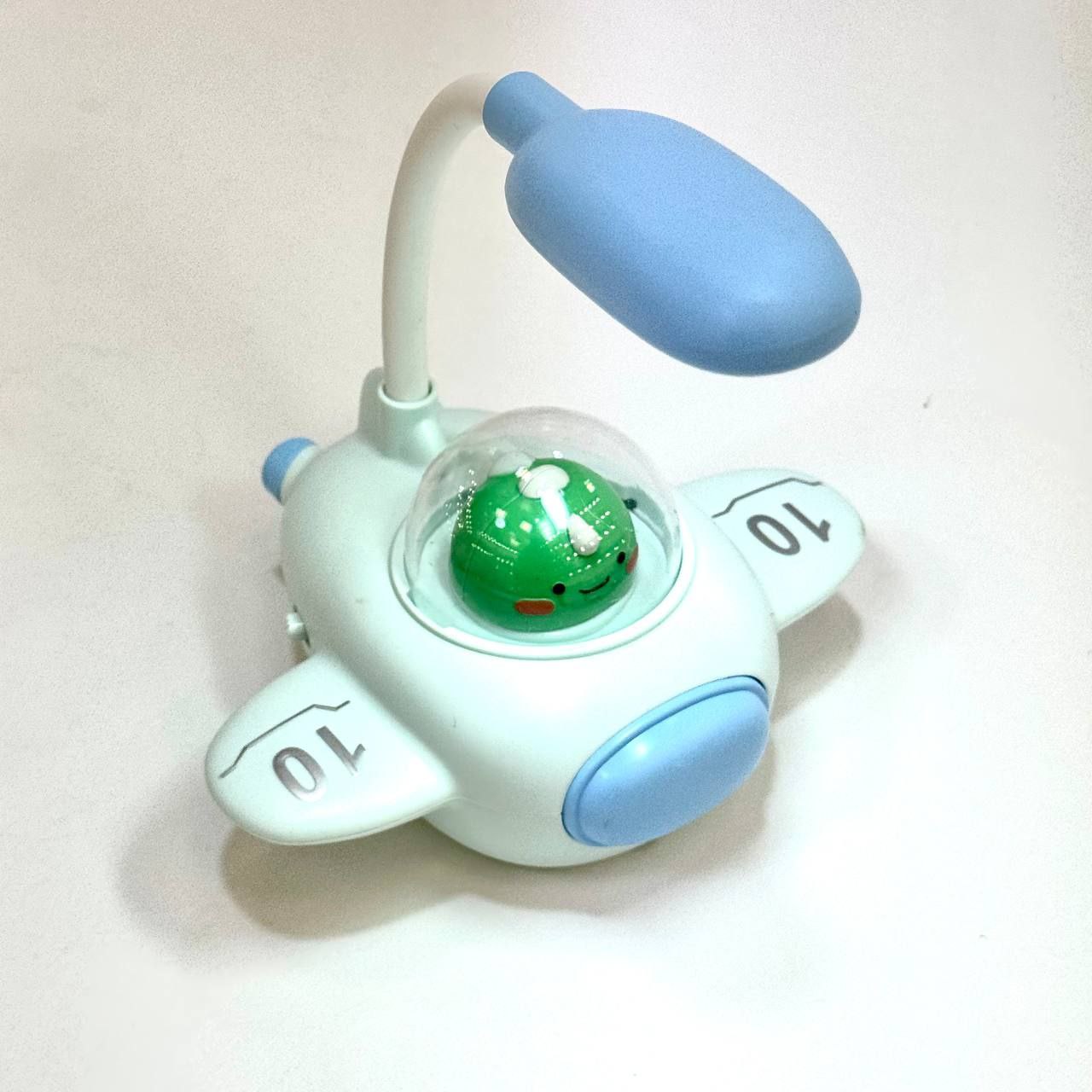 چراغ مطالعه