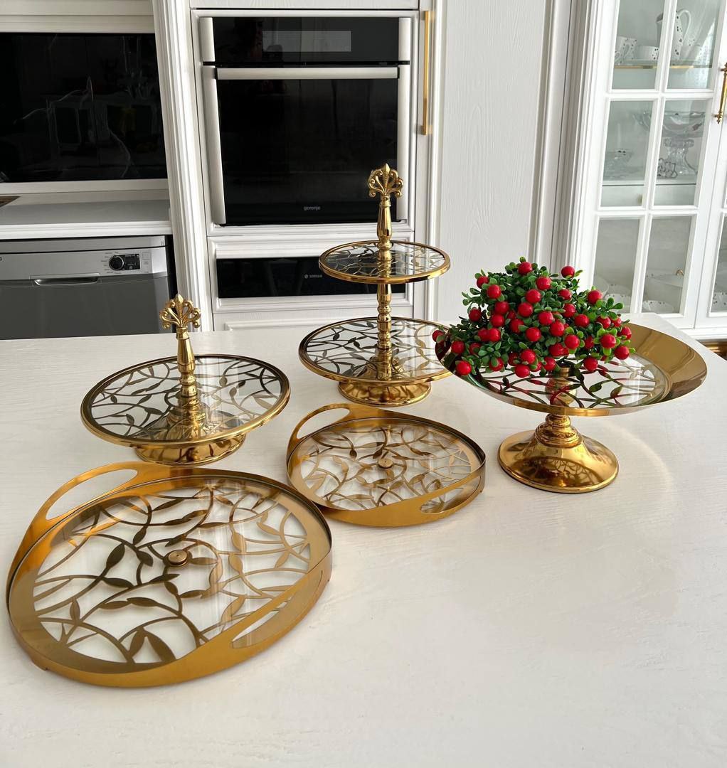 سرویس پذیرایی