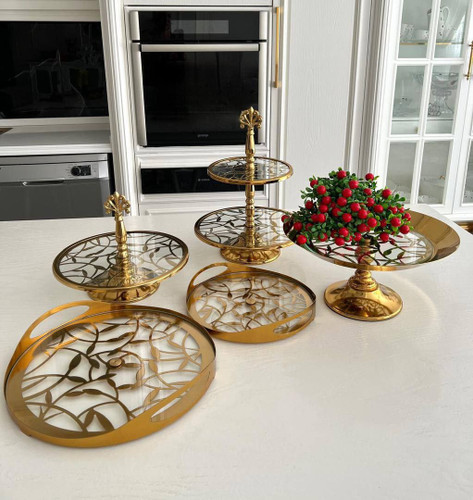 سرویس پذیرایی