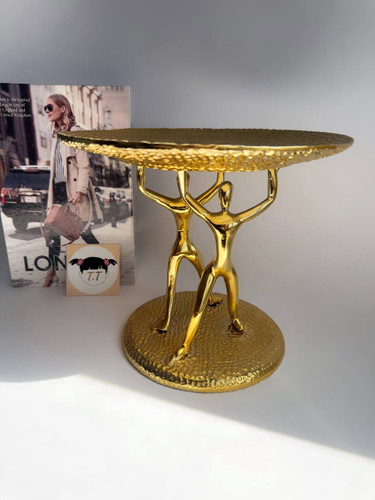 شیرینی خوری