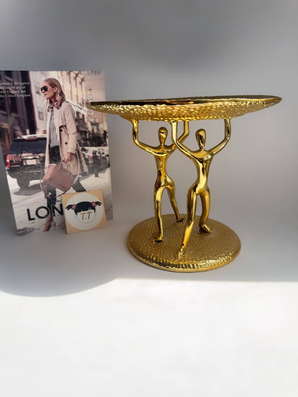 شیرینی خوری