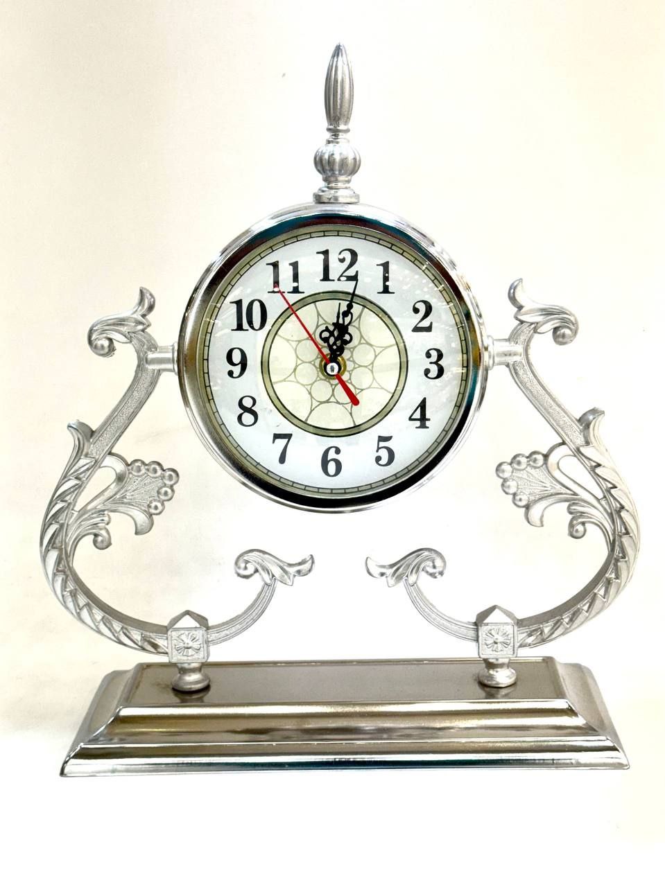 ساعت رومیزی