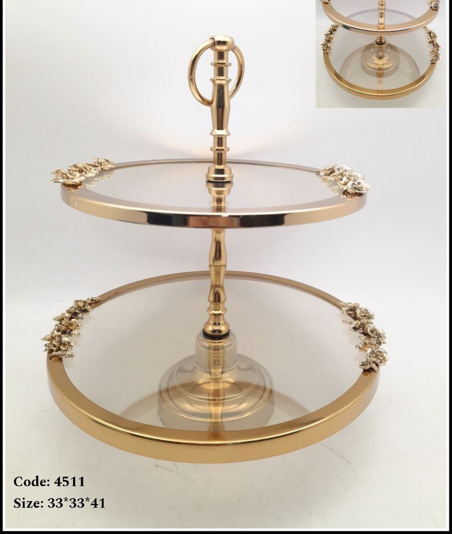 شیرینی خوری