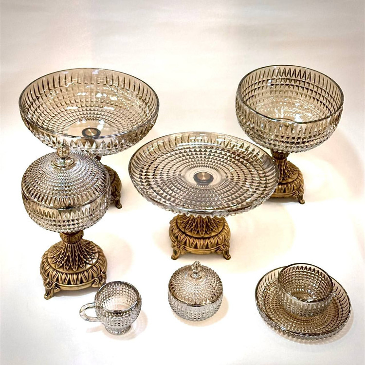 سرویس پذیرایی