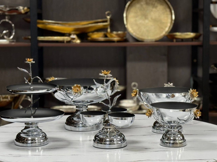 سرویس پذیرایی