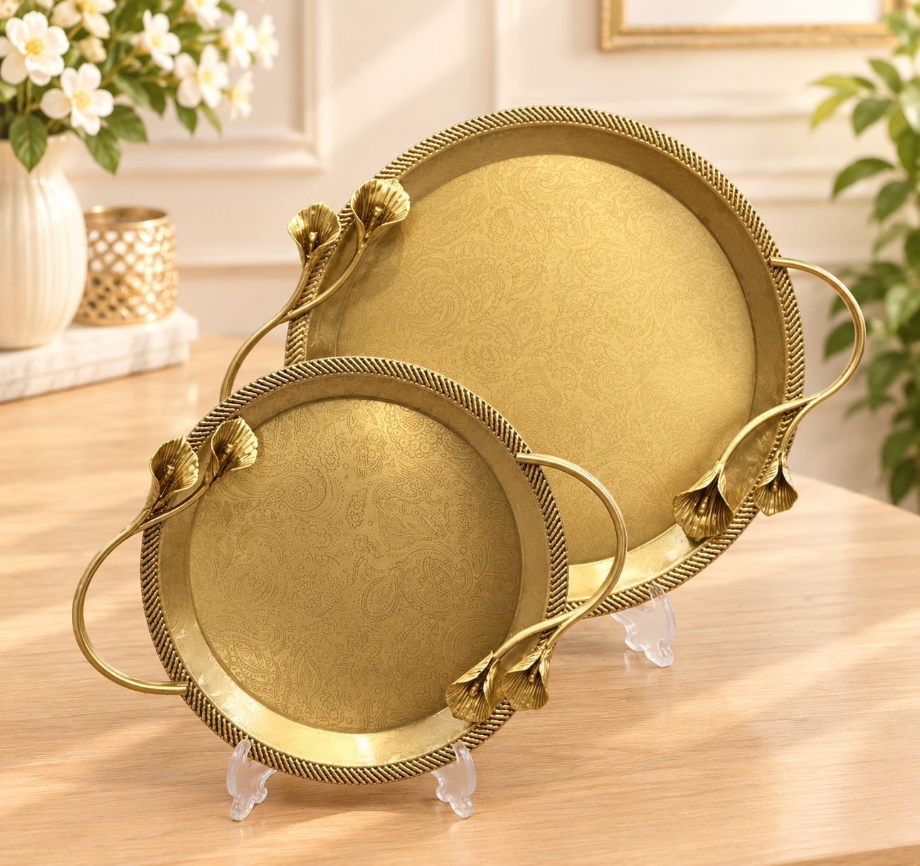 ست سینی گرد/بیضی دسته دار مدل گل شیپوری آنتیک کد456